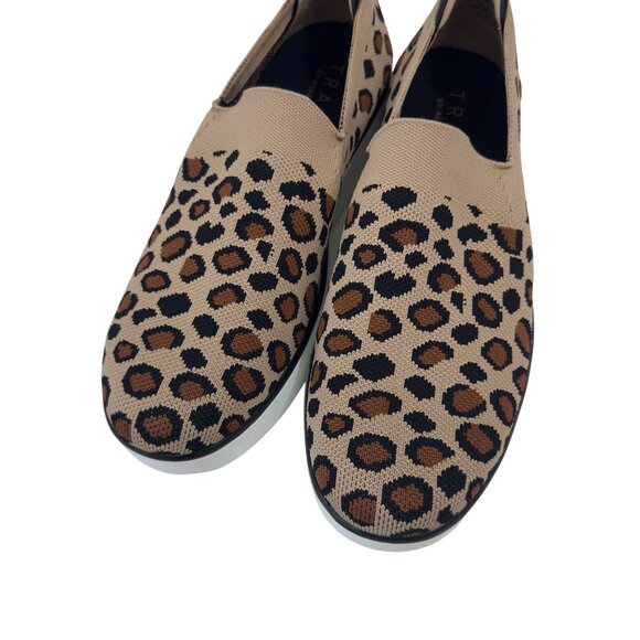 Traq by Alegria Mystic Womens Slip-On Leopard Print Slip On Shoes Size 41 - Picture 14 of 16
